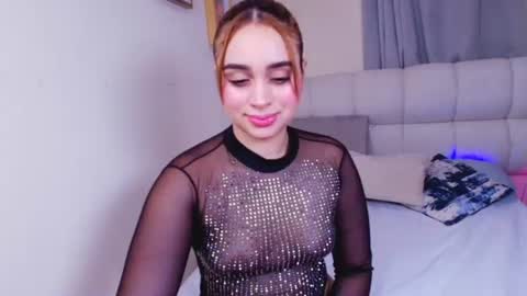 Sophia Roy online show from June 12, 3:33 pm