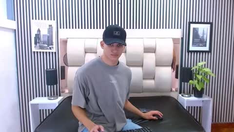 SOPHI - JACK online show from January 9, 9:42 pm