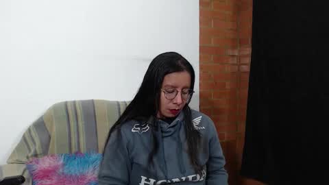  Sophia  online show from November 24, 3:05 am