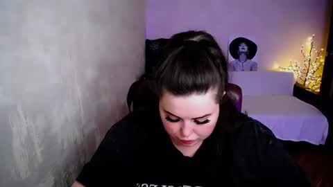 sophia__olsen online show from July 26, 9:51 am