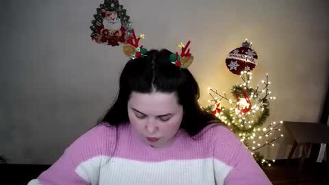 sophia__olsen online show from December 15, 10:22 am