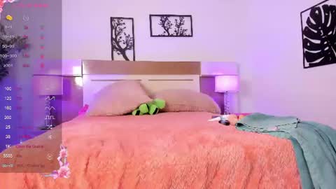 sophia_duarte_ online show from July 27, 1:08 pm