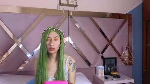 Sophia Grand online show from September 14, 5:25 pm