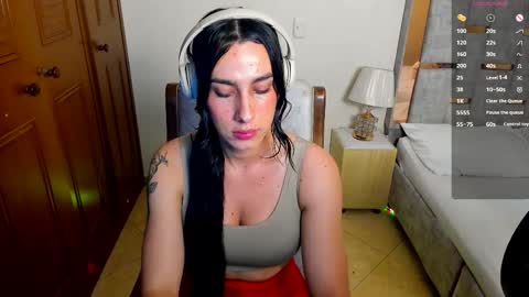 Snapshot of sophia_harry chatting on September 25, 3:02 am sophia CM online show from September 25, 3:02 am