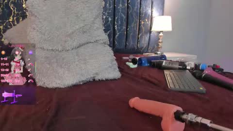 Snapshot of sophia_lemos chatting on October 21, 3:27 pm Sofia online show from October 21, 3:27 pm