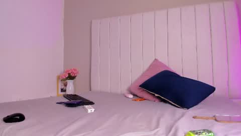 Michelle online show from June 12, 2:16 pm