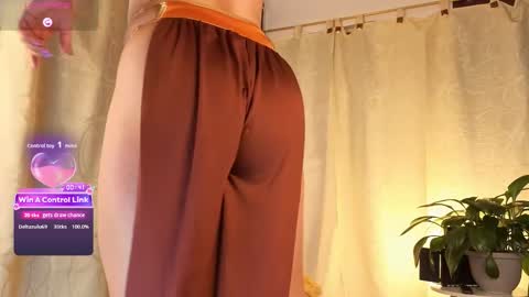 Sophia online show from December 19, 10:38 pm