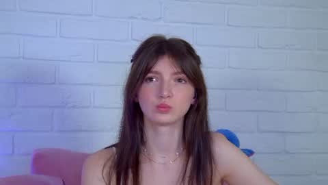SophiaProve online show from June 18, 5:51 pm