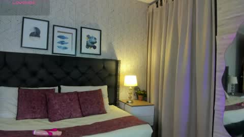 sophie__blare online show from July 17, 7:16 pm