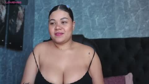 sophie__blare online show from June 11, 2:37 pm