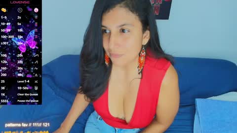 Sophia  online show from April 25, 8:50 pm