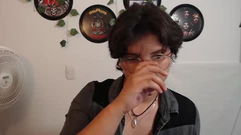 Snapshot of sophie_ross1 chatting on September 28, 3:04 am sophie_ross1 online show from September 28, 3:04 am