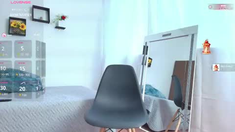 SOPHIE TYLER online show from June 25, 2:11 pm