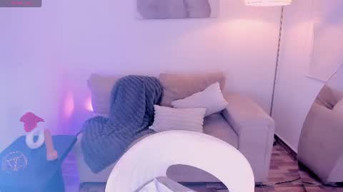 Sophie online show from July 10, 11:42 pm