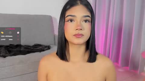sophie  online show from July 28, 7:39 pm