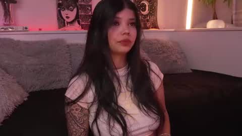 Sophiee  online show from June 23, 2:52 am