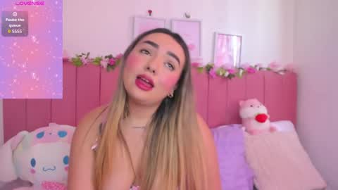 sophiee rosee online show from April 18, 5:04 pm