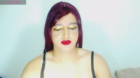sophiehillsxo online show from June 11, 12:32 am