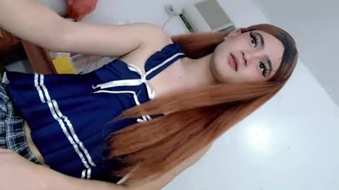 SOPHIEX online show from August 1, 2:40 pm