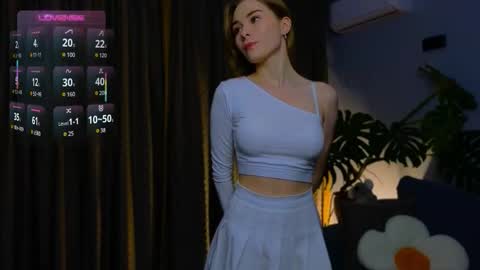 Adalinda online show from December 3, 11:11 am