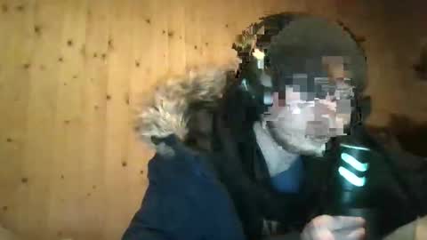 soumi854640 online show from December 5, 7:22 pm