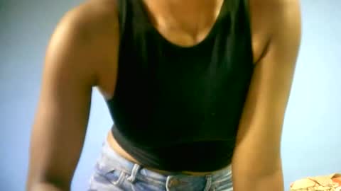 sourayaa online show from April 13, 4:00 pm