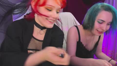 Leah online show from January 17, 8:39 pm