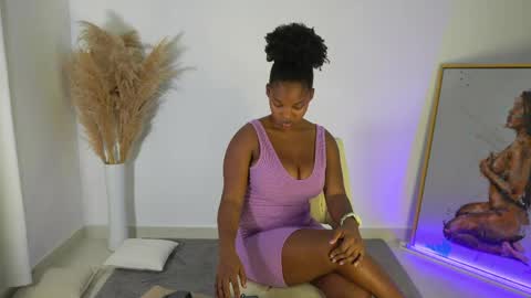sow_fitt online show from May 30, 9:13 pm