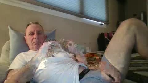 sox1957 online show from March 1, 11:36 am