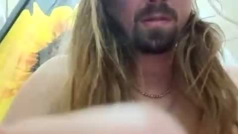 sp4c3m4n713675081 online show from July 13, 3:59 pm