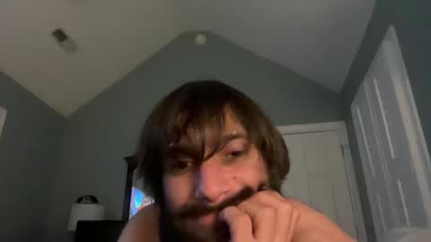 TrndSettrz online show from February 4, 7:07 am