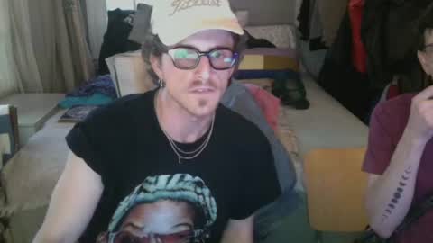spankdatbilly online show from June 25, 11:15 am