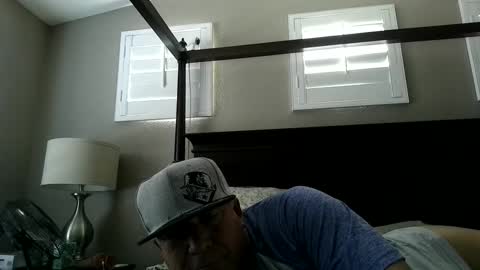 Slave online show from September 30, 5:23 pm