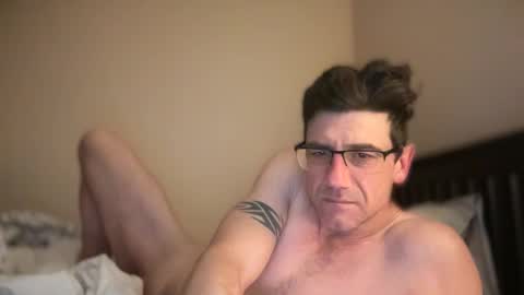 Dad online show from January 6, 11:40 am