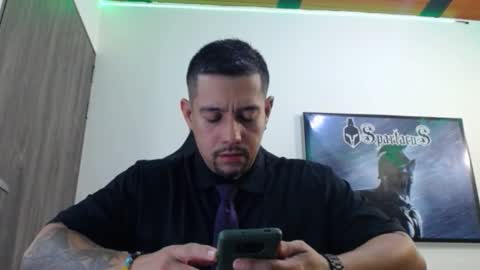     online show from December 23, 5:46 am