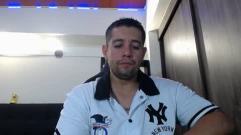     online show from June 23, 5:26 am
