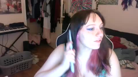 Snapshot of spawnofademon chatting on February 19, 6:55 am spawnofademon online show from February 19, 6:55 am