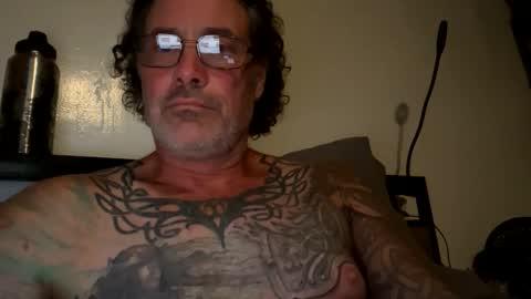 specter1972 online show from December 3, 1:15 am