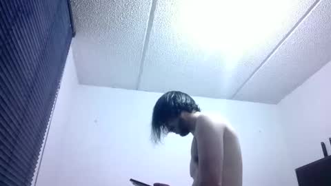 sperm_donor94 online show from March 20, 3:22 am