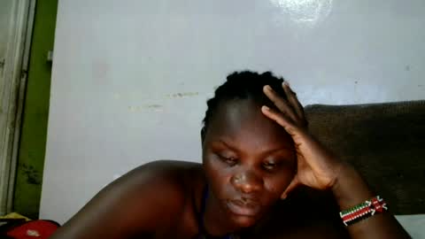 spicy_bella69 online show from June 17, 5:56 am
