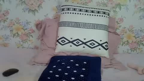 Jasmine online show from February 24, 6:44 pm