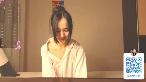 Tipsy online show from March 24, 4:13 pm