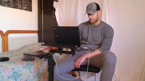 Marco. When Im offline you can view premium content in bio online show from February 21, 4:26 pm