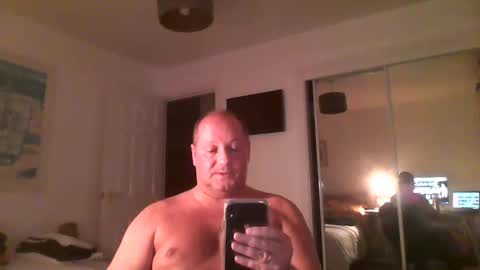 Snapshot of spidey1051a chatting on December 30, 7:00 pm spidey1051a online show from December 30, 7:00 pm