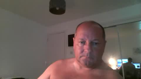 Snapshot of spidey1051a chatting on October 8, 10:54 am spidey1051a online show from October 8, 10:54 am