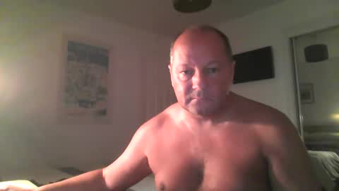 Snapshot of spidey1051a chatting on December 7, 9:22 am spidey1051a online show from December 7, 9:22 am