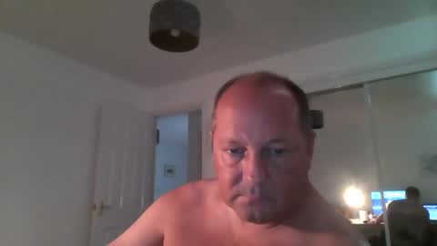 Snapshot of spidey1051a chatting on September 10, 11:33 am spidey1051a online show from September 10, 11:33 am