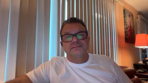 spike69old online show from May 8, 11:32 pm
