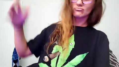 Rose online show from July 28, 3:43 pm