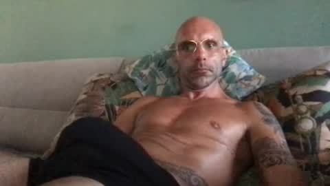 spiton online show from July 4, 5:49 pm
